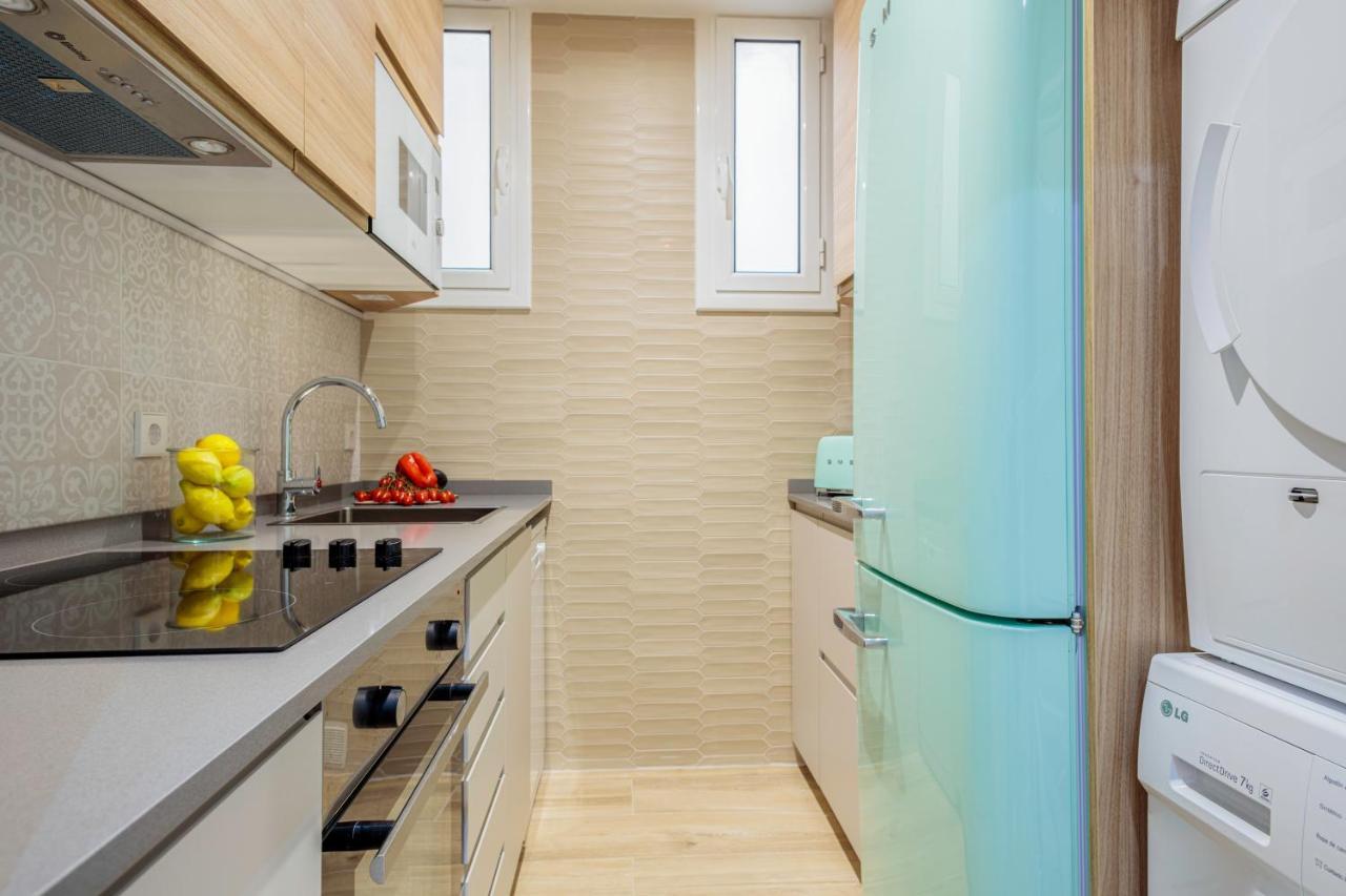 The Gaudi Suites II Barcelona Eksteriør bilde