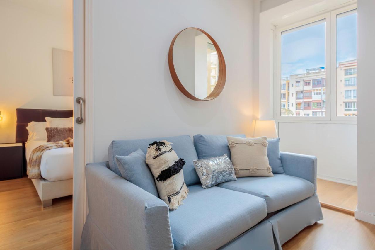 The Gaudi Suites II Barcelona Eksteriør bilde