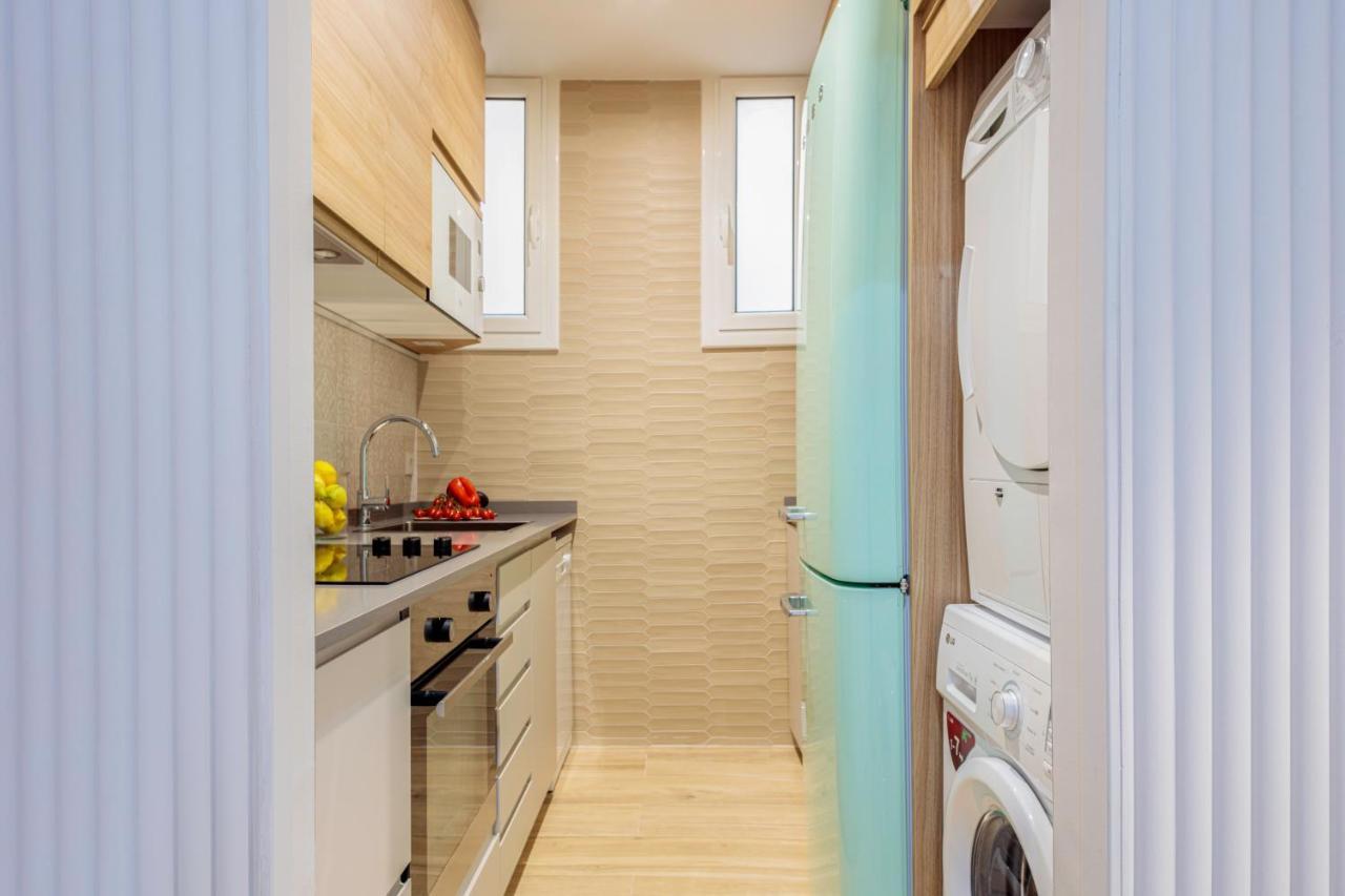 The Gaudi Suites II Barcelona Eksteriør bilde