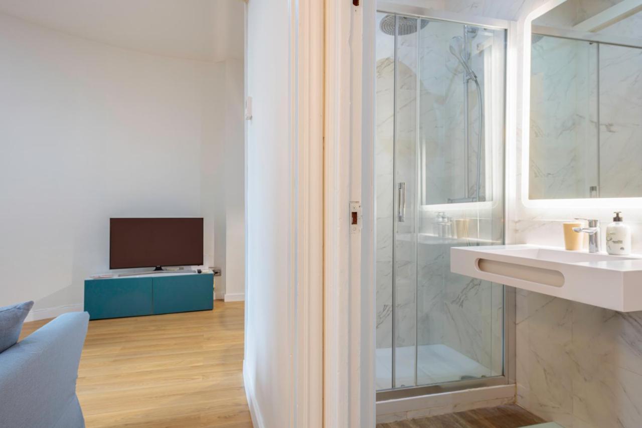 The Gaudi Suites II Barcelona Eksteriør bilde