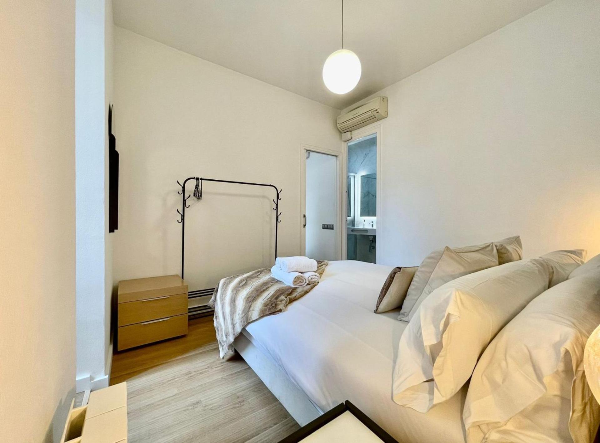 The Gaudi Suites II Barcelona Eksteriør bilde